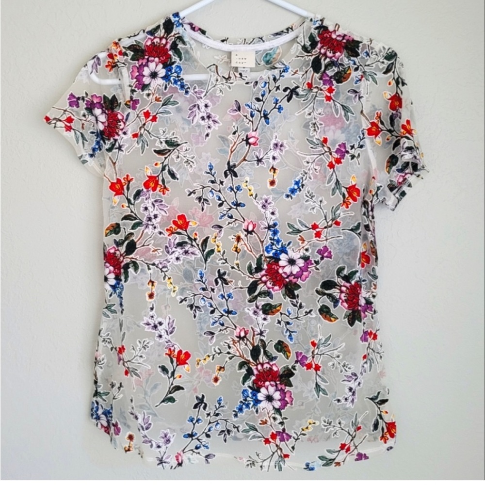 A New Day white sheer short sleeve top with embroidered colorful floral print